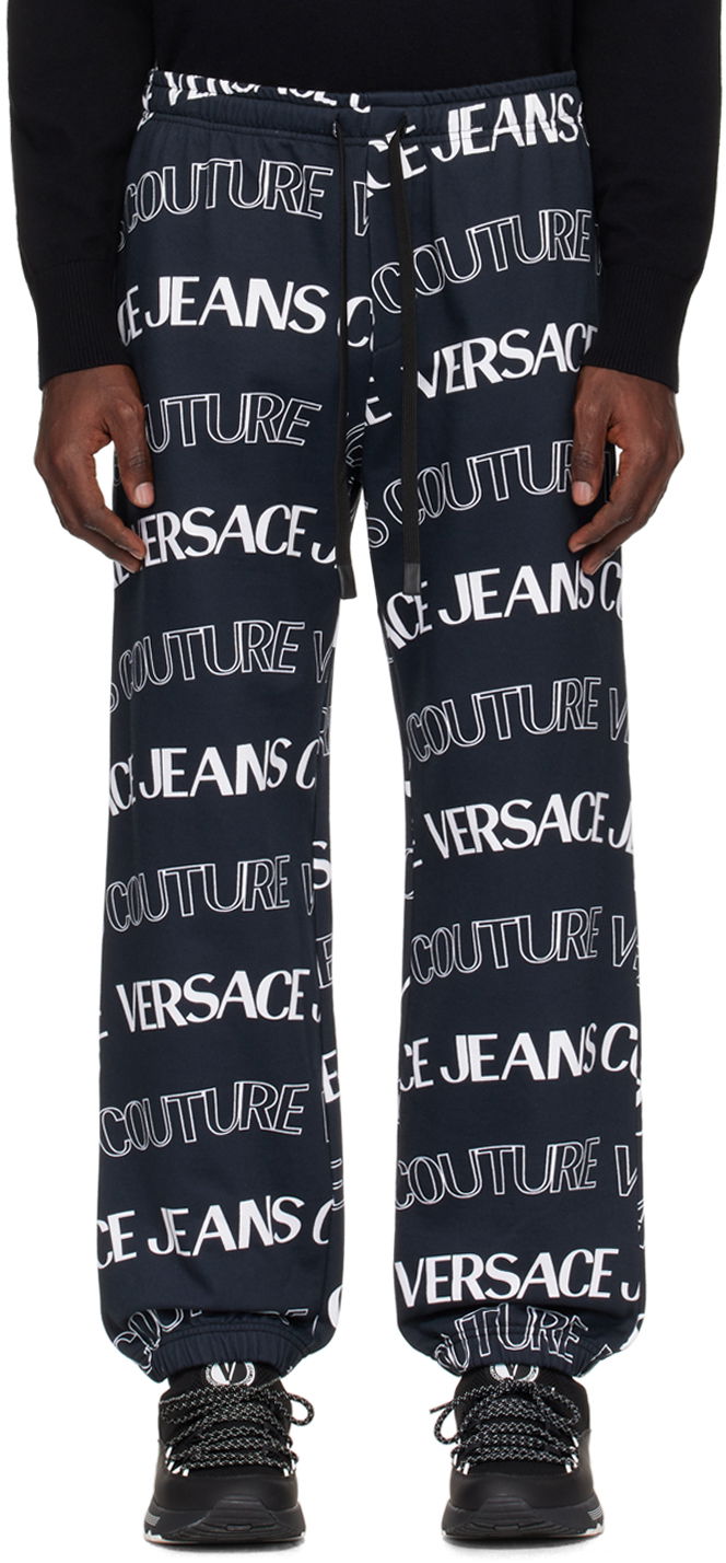 Спортни панталони Versace Couture Black & White All Over Sweatpants Черно | E76GAA315_EFS129