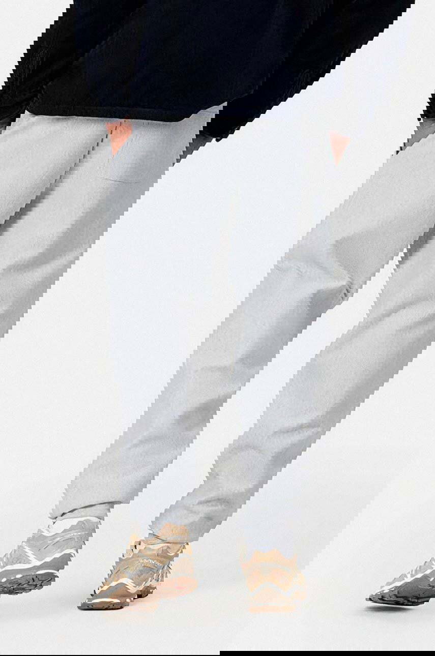 Спортни панталони Carhartt WIP American Script Sweatpants Сиво | I027042.ASH.HEATHE, 1