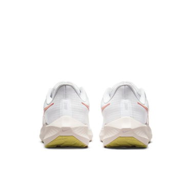 Кецове и обувки Nike Air Zoom Pegasus 39 W Бяло | DH4072-501, 3
