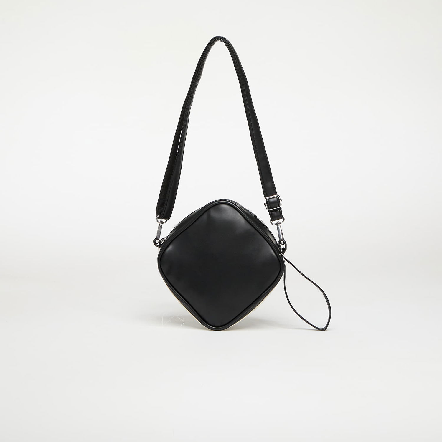Чанта през рамо adidas Originals Crossbody Bag D-Shaped Черно | JC6004, 1