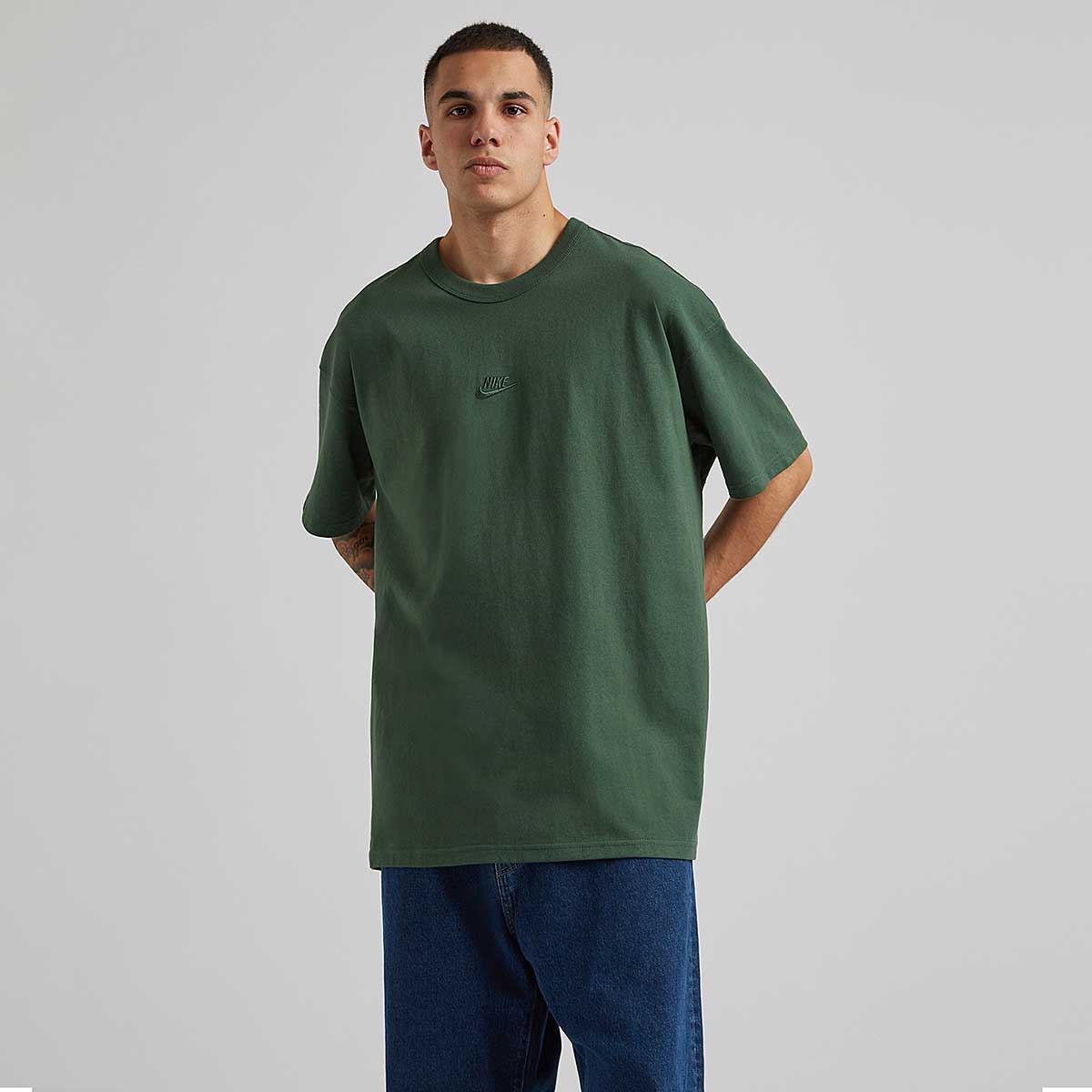 Тениска Nike Sportswear Premium Essentials T-Shirt Зелено | DO7392-323, 1