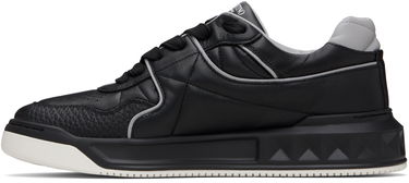 Кецове и обувки Valentino Valentino Garavani One Stud Low-Top Nappa Черно | 7Y2S0E71NWN, 2