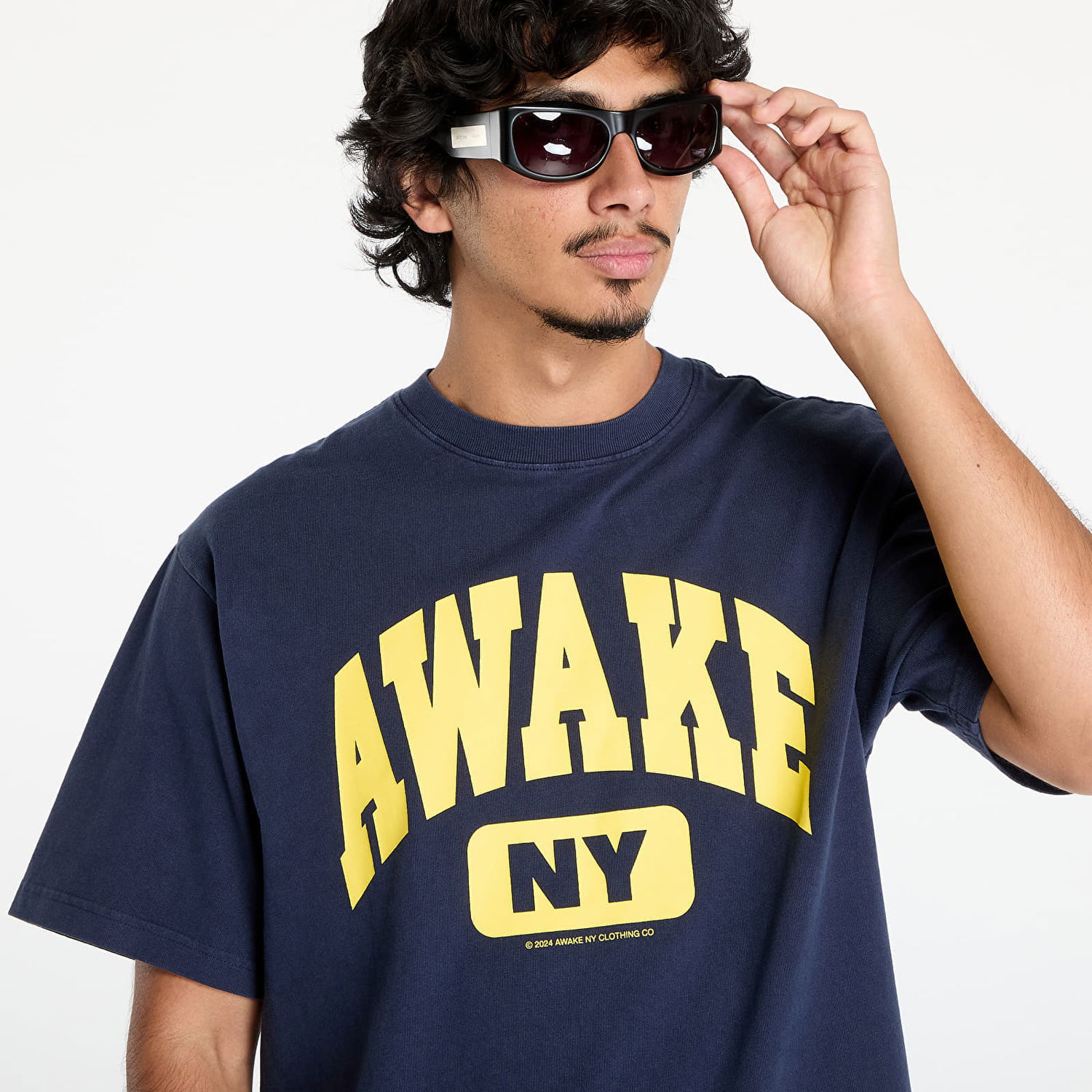 Тениска Awake NY Varsity Tee Navy S Тъмно синьо | AWK-FW24-TS308-BLK, 1