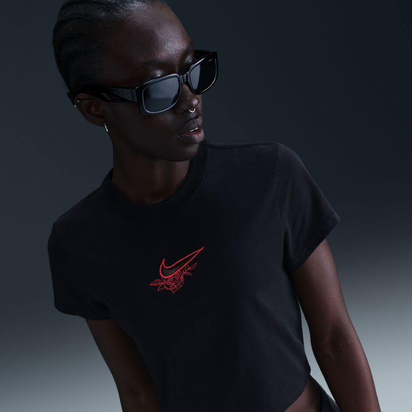 Съкратен топ Nike Sportswear Chill Knit Cropped Slim-Fit T-Shirt Черно | HF9534-010