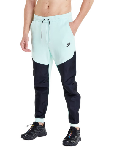 Спортни панталони Nike Sportswear Tech Fleece Joggers Тюркоазено | DR6171-379
