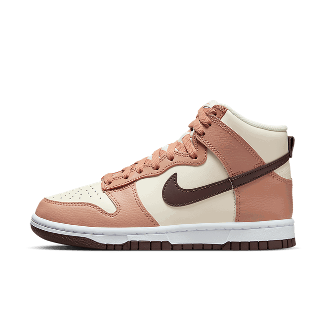 Кецове и обувки Nike Dunk High "Dusted Clay" W Кафяво | FQ2755-200, 0