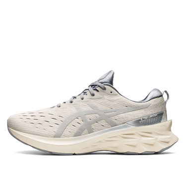 Кецове и обувки Asics Novablast 2 Бежово | 1201A483 020, 1