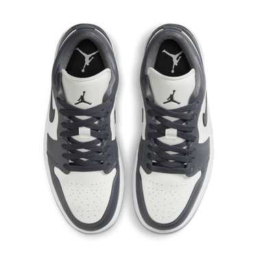 Кецове и обувки Jordan Air Jordan 1 Low WMNS Сиво | DC0774-102, 2