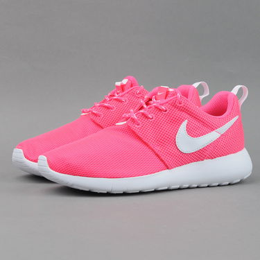 Кецове и обувки Nike Roshe One Розово | 599729-609, 0