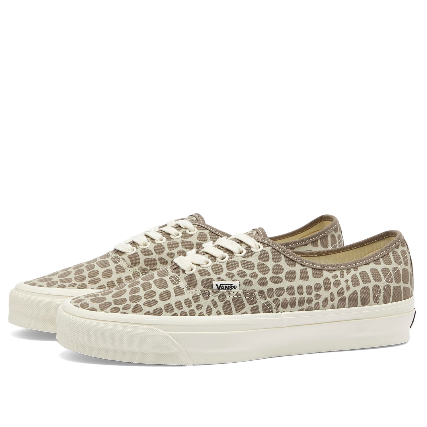 Кецове и обувки Vans Men's Authentic Reissue 44 Sneakers in Lx Canvas Croc, Size UK 10 | END. Clothing Бежово | VN000CQAD3V, 0
