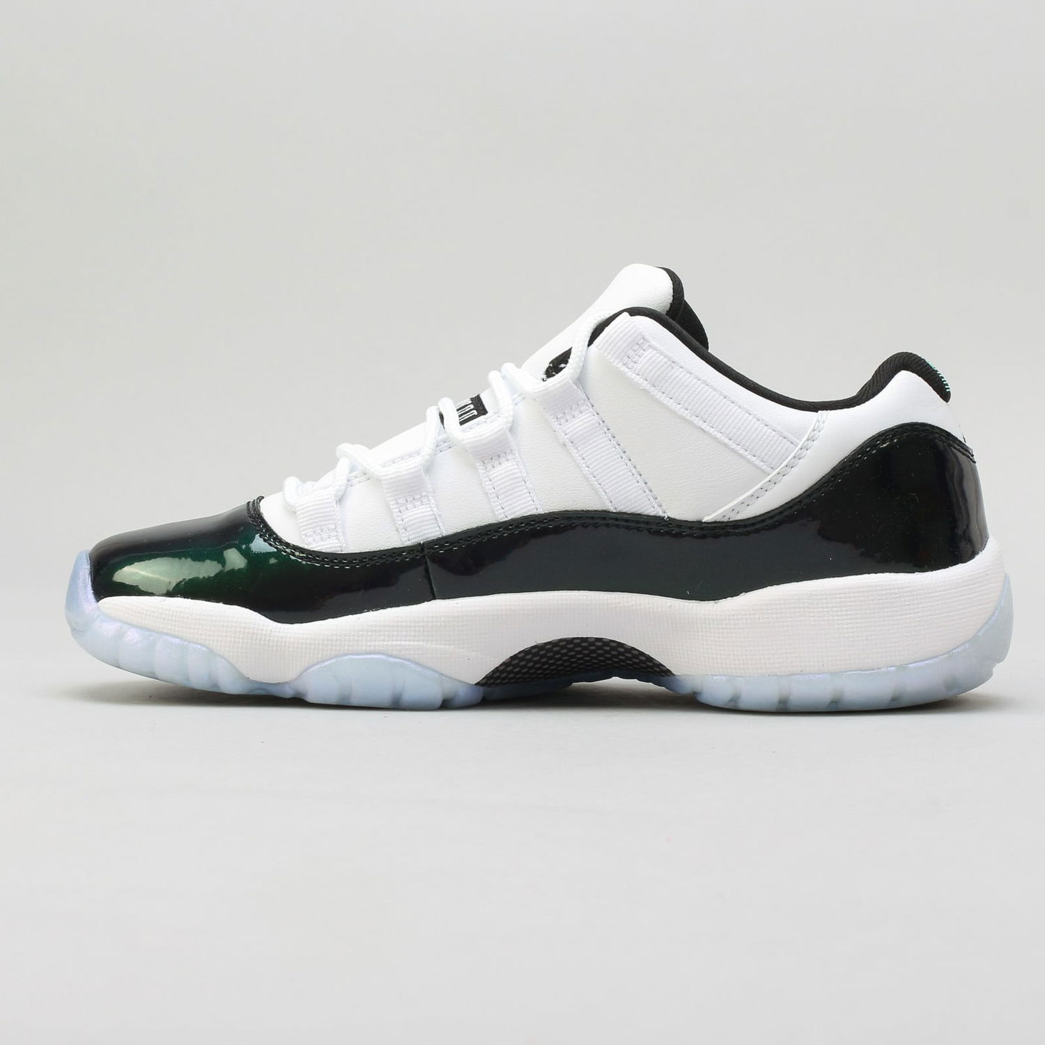 Кецове и обувки Jordan Air Jordan 11 Retro ''Emerald'' GS Бяло | 528896-145, 0