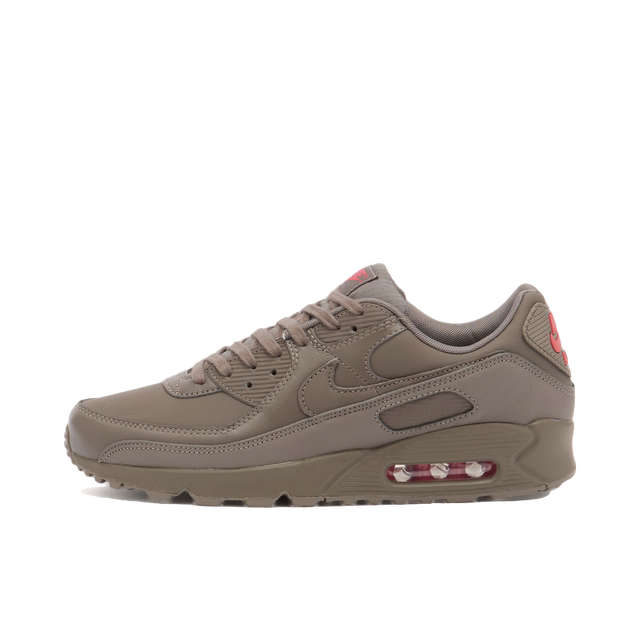 Air Max 90 Ess+ UK 6