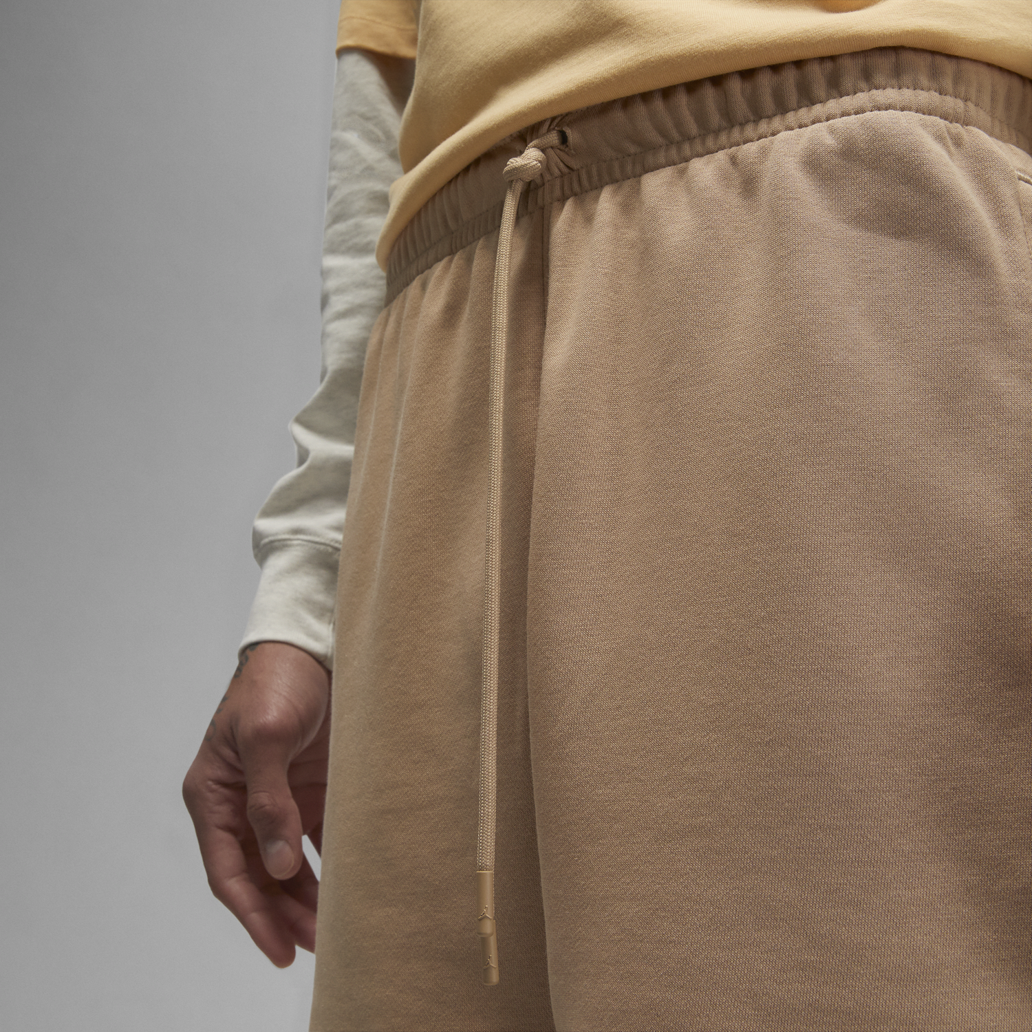 Къси панталони Jordan Essentials Fleece Shorts Бежово | DX9667-277, 1