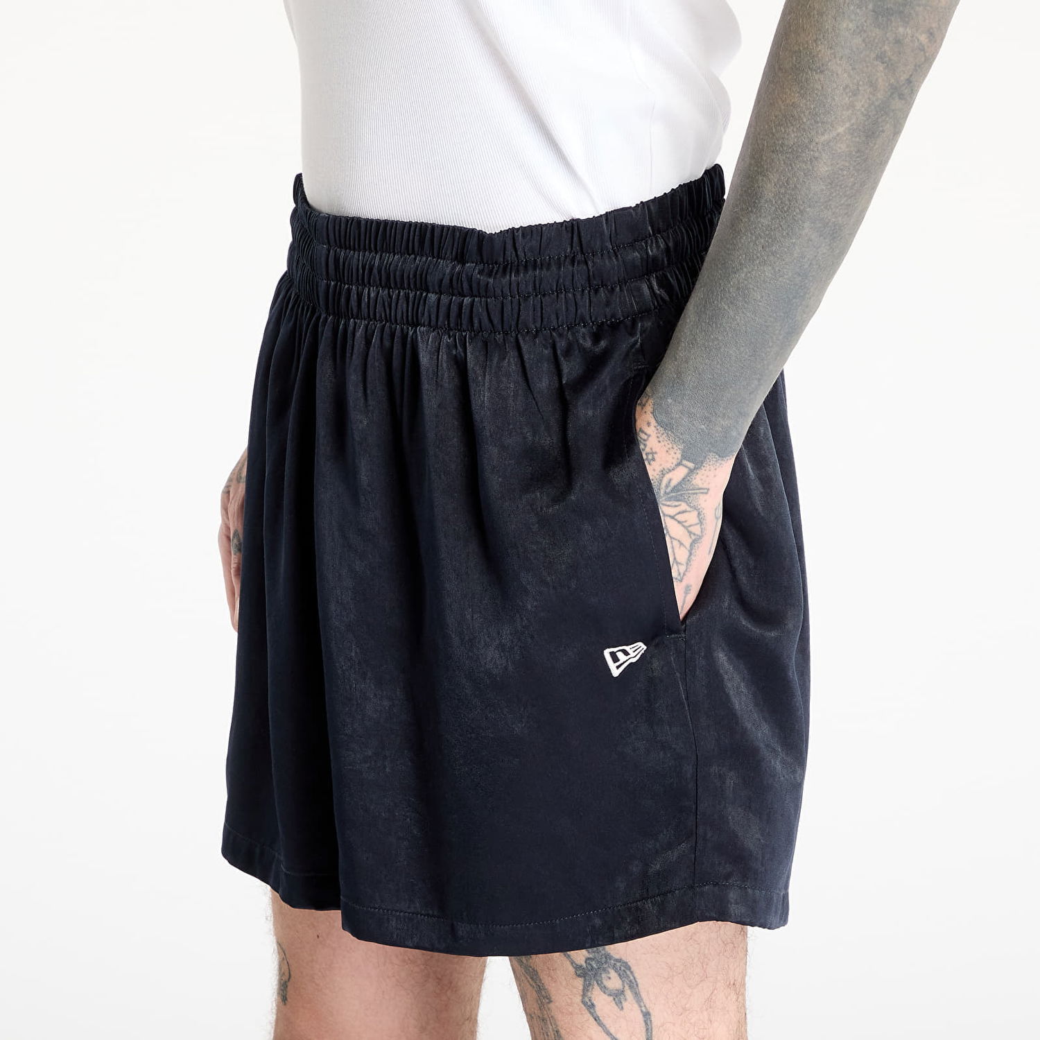Къси панталони New Era Woven Shorts Черно | 60596616, 1