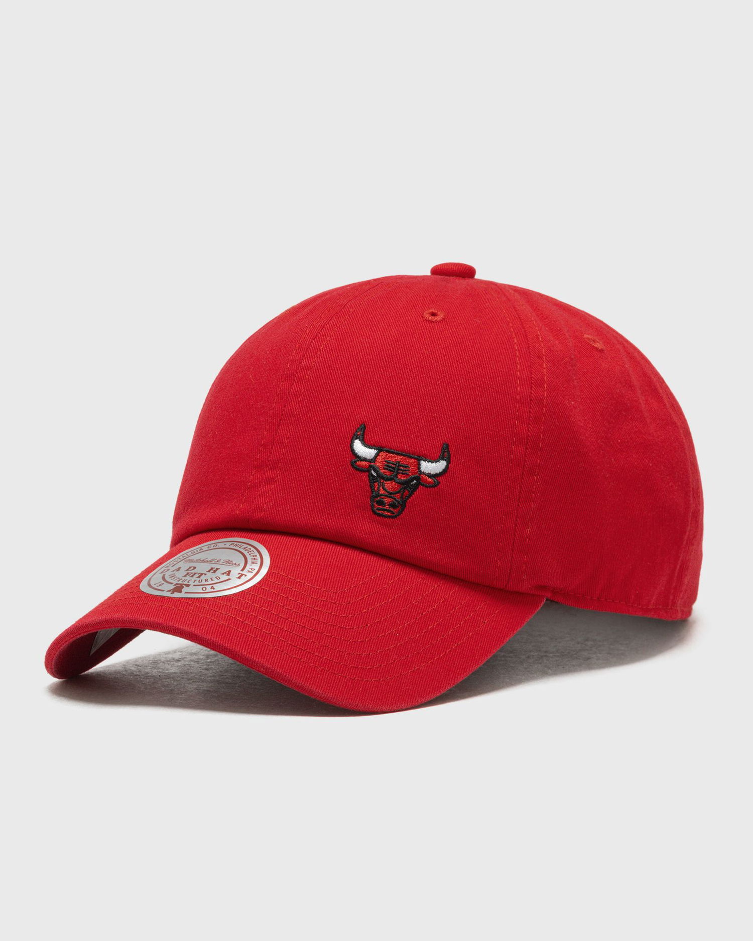 Шапка с козирка Mitchell & Ness Chicago Bulls Strapback Cap Червено | HD12903-CBURED1, 0