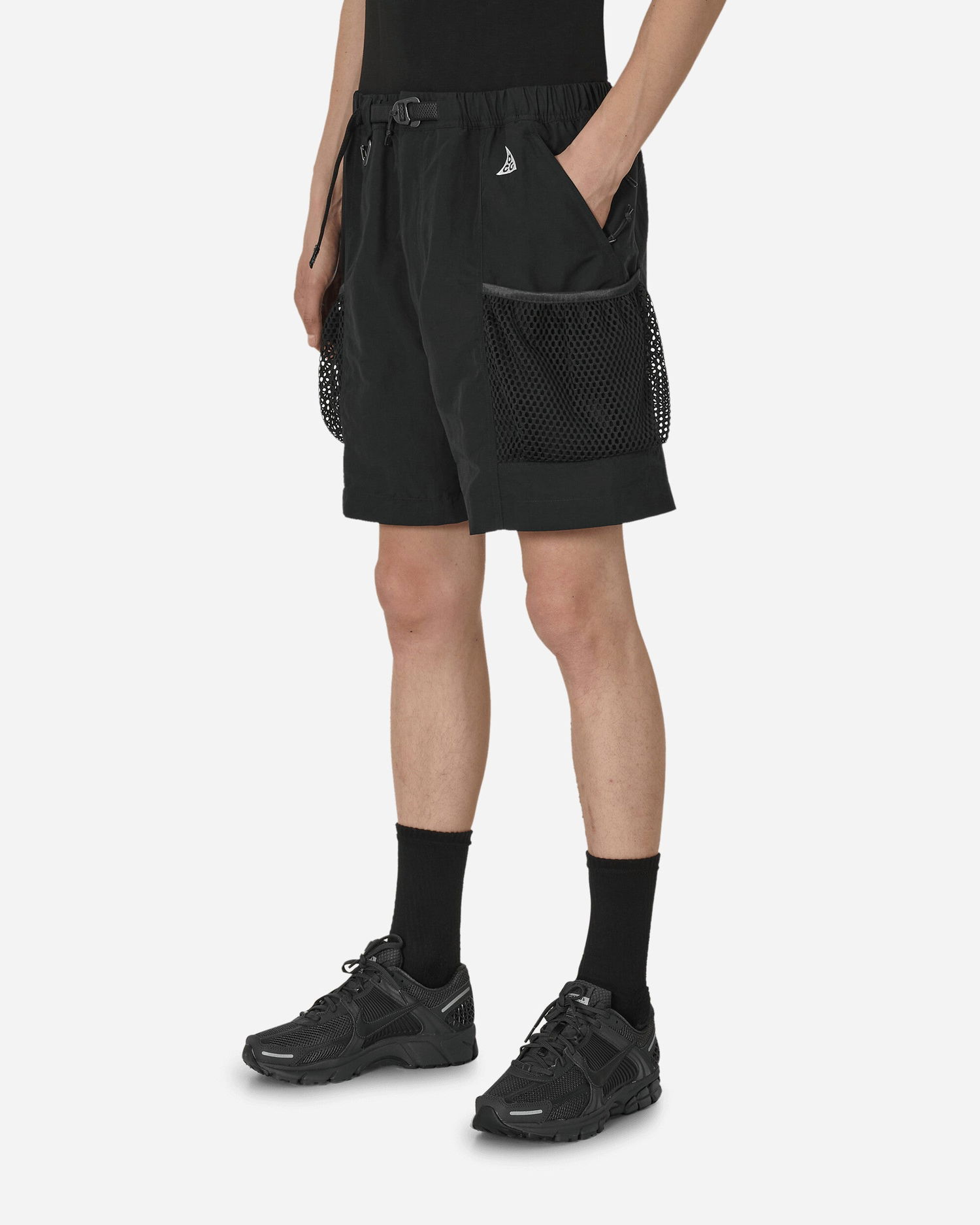 Къси панталони Nike ACG Snowgrass Cargo Shorts Черно | DV9405-010, 1