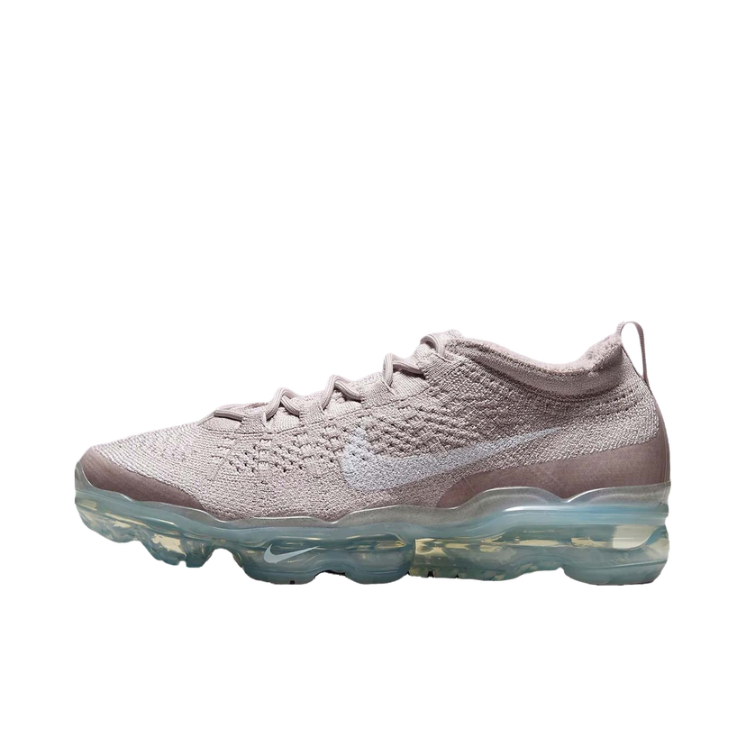 Кецове и обувки Nike Air VaporMax 2023 Flyknit Platinum Violet (Women's) Бежово | DV6840-003