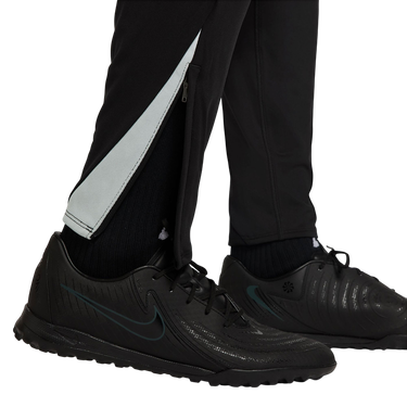 Спортни панталони Nike Chelsea FC Strike Knit Pants Черно | hm3382-010, 2