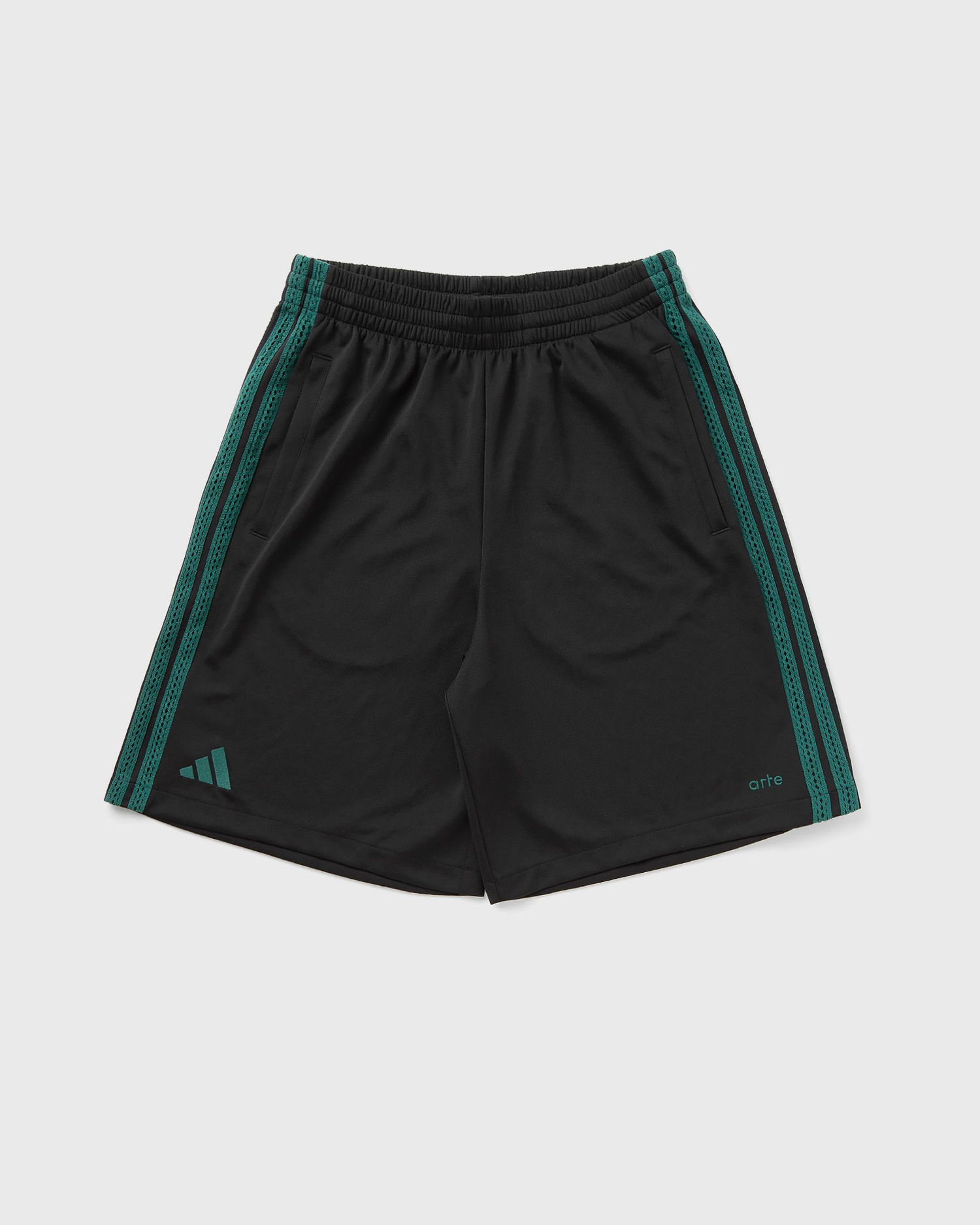 Къси панталони adidas Originals X ARTE Triple Stripe Mesh Shorts Черно | KC9601, 0