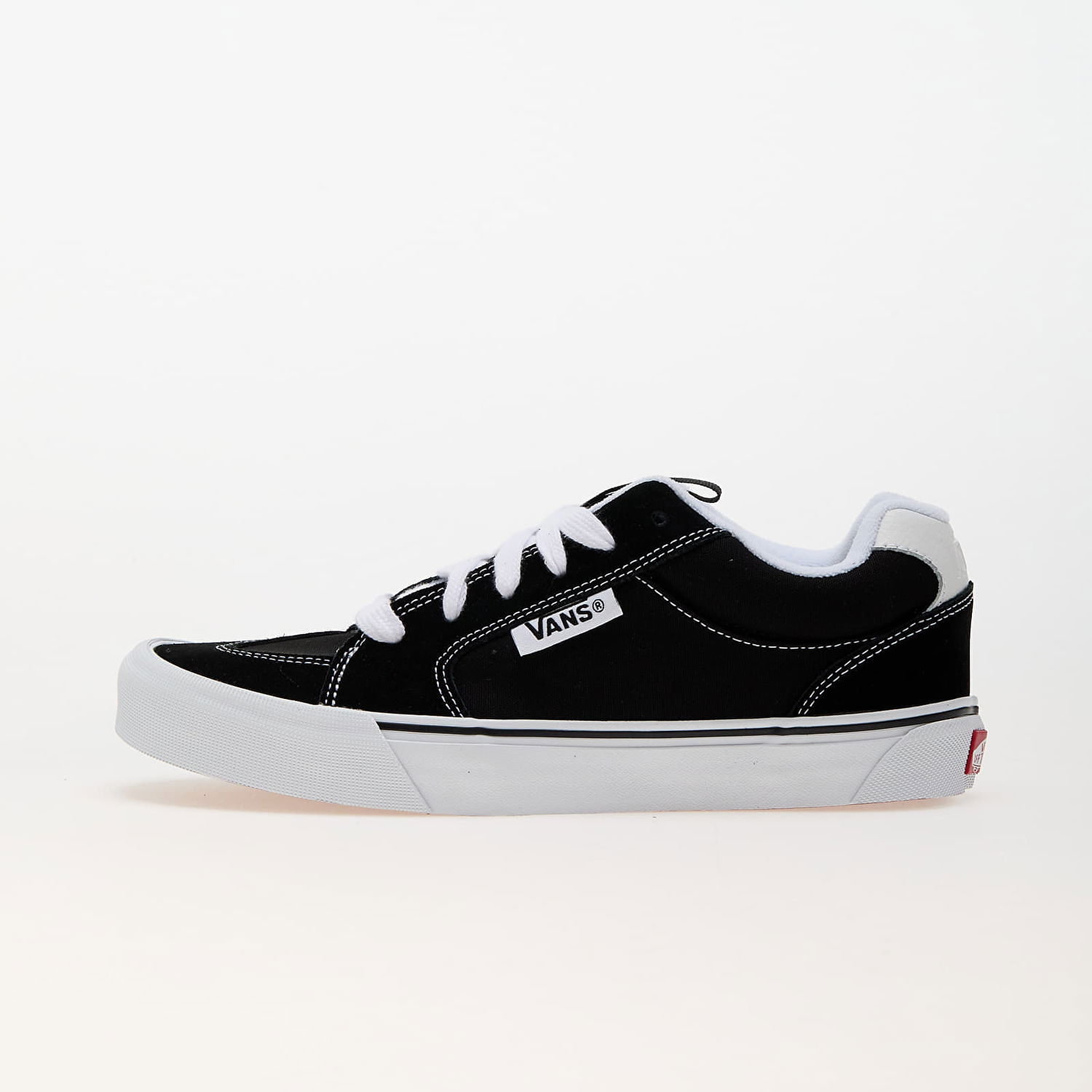 Кецове и обувки Vans Chukka Push Черно | VN000CZWBZW1, 0