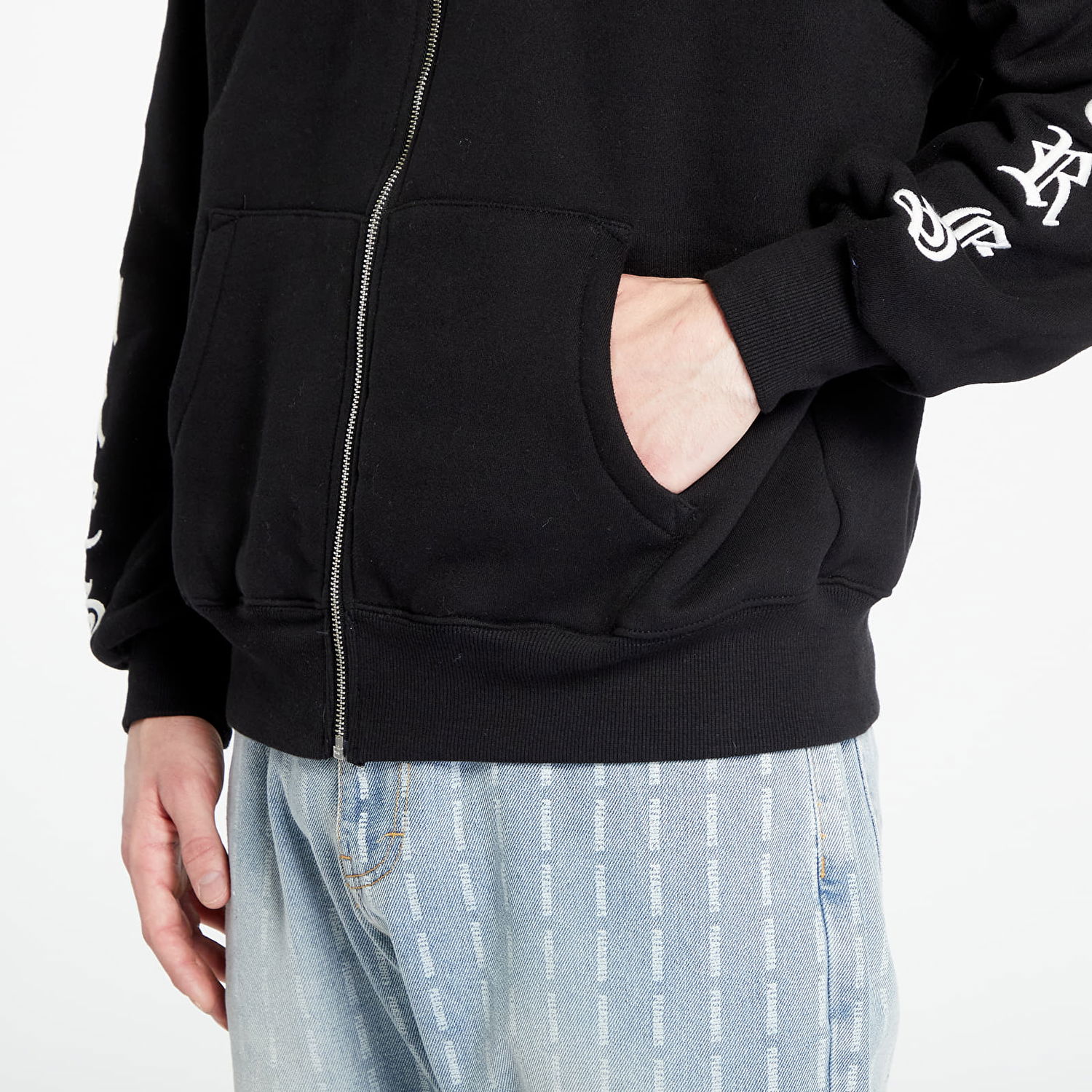 Суитчър Pleasures Oe Zip Up Hoodie Черно | P23W038 BLACK, 1