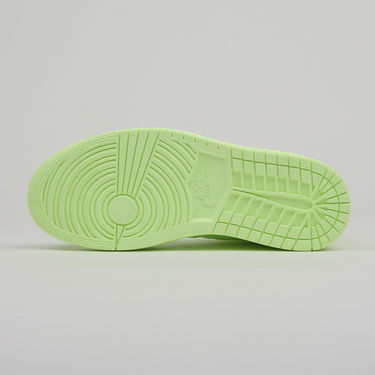 Кецове и обувки Jordan Air Jordan 1 High PRM "Barely Volt" W Зелено | AH7389-700, 4