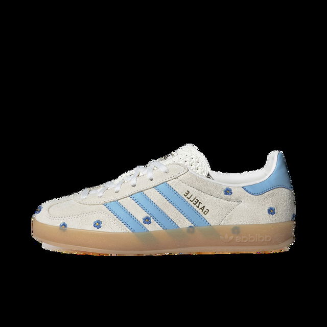 Gazelle Indoor Light Blue Floral W