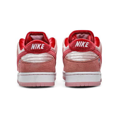 Кецове и обувки Nike SB StrangeLove x Dunk Low SB "Valentine"s Day" Розово | CT2552-800, 2