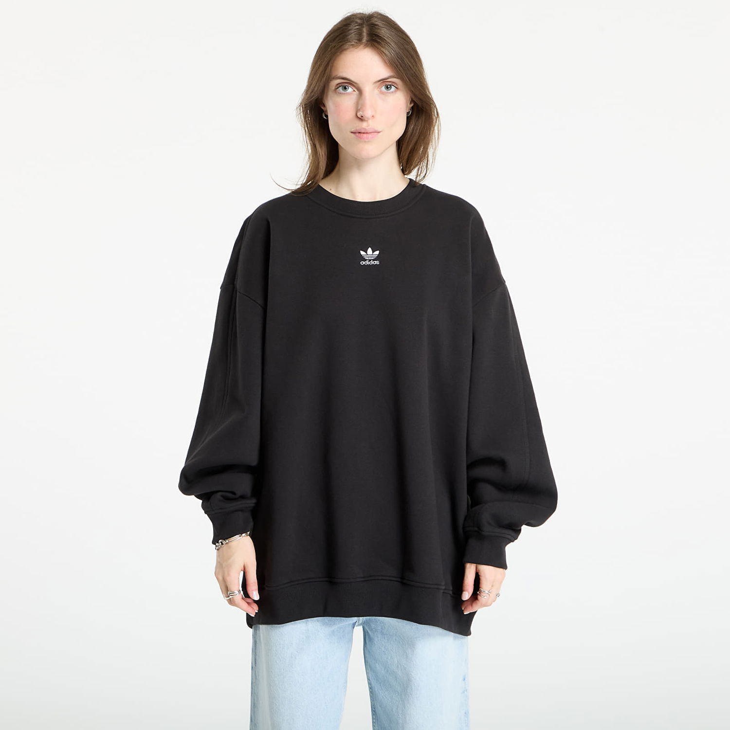 Суитчър adidas Originals Essentials Fleece Long Oversized Crew Sweatshirt Черно | IY1834, 0