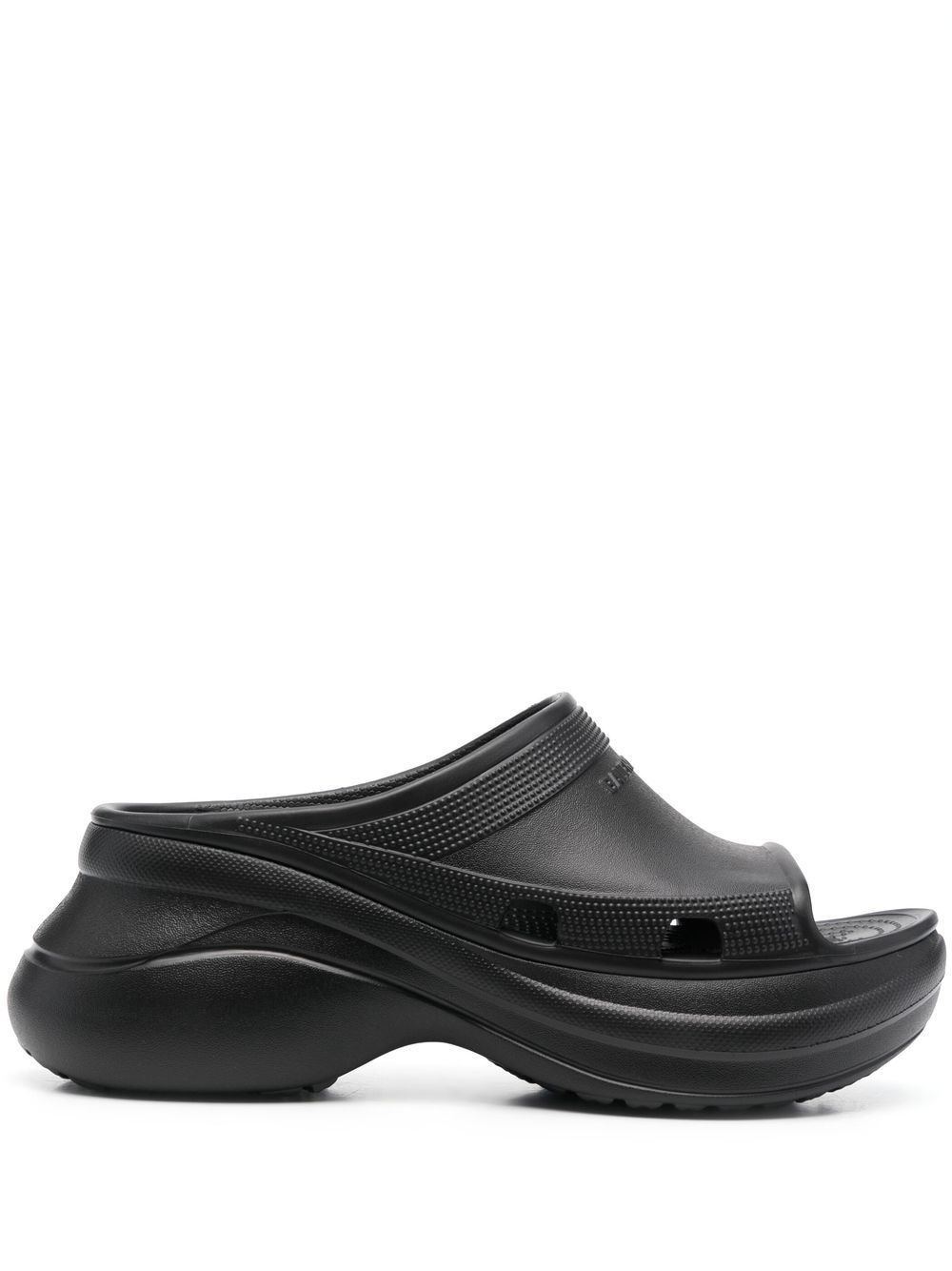 Кецове и обувки Balenciaga Crocs x Pool Slide Sandals Black W Черно | 677389W1S8E1000, 0