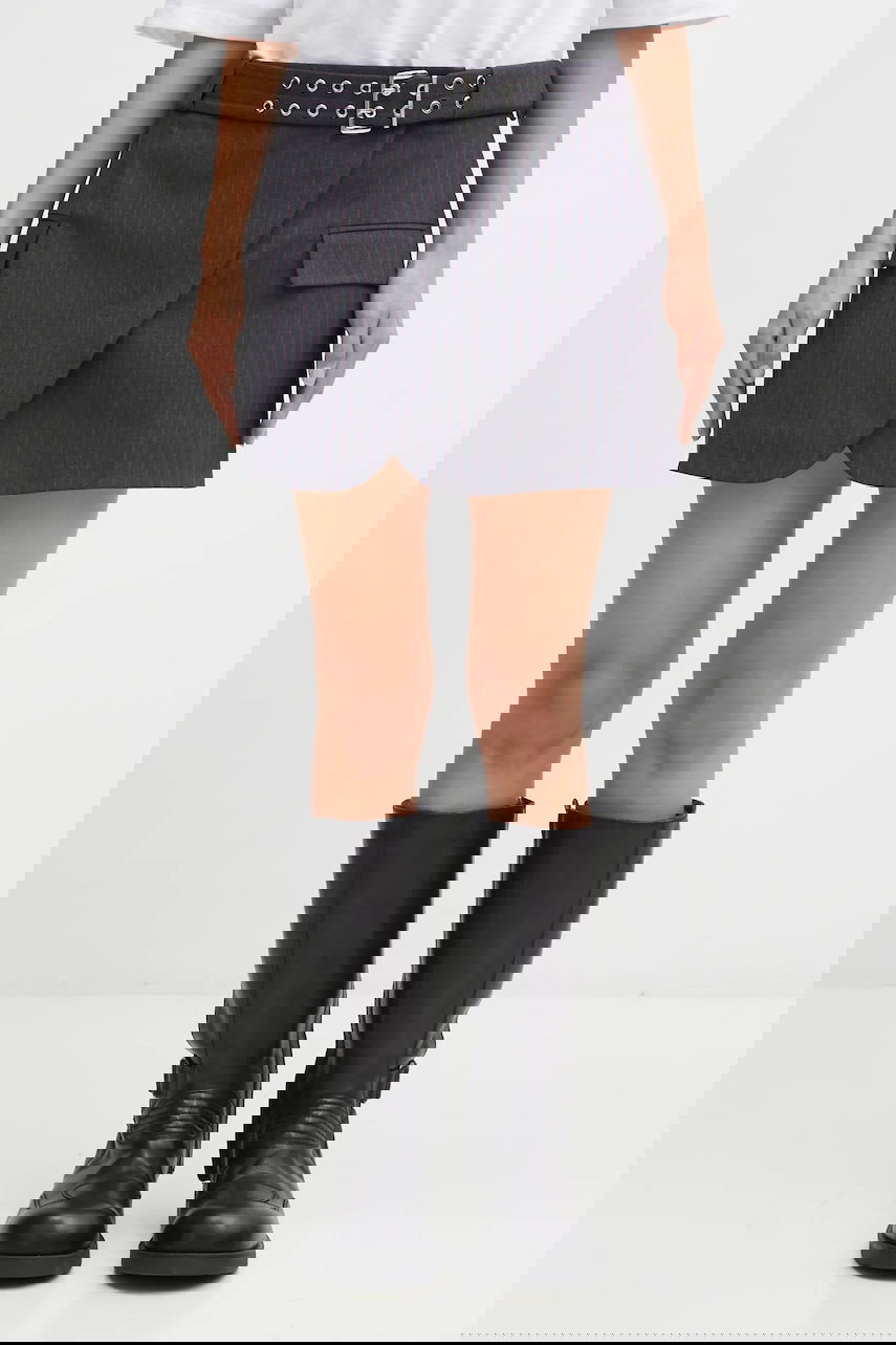 Пола GANNI Tailored Pinstripe Mini Skirt with Asymmetrical Hem, Grommet Belt, and Flap Pockets Сиво | W0711, 0