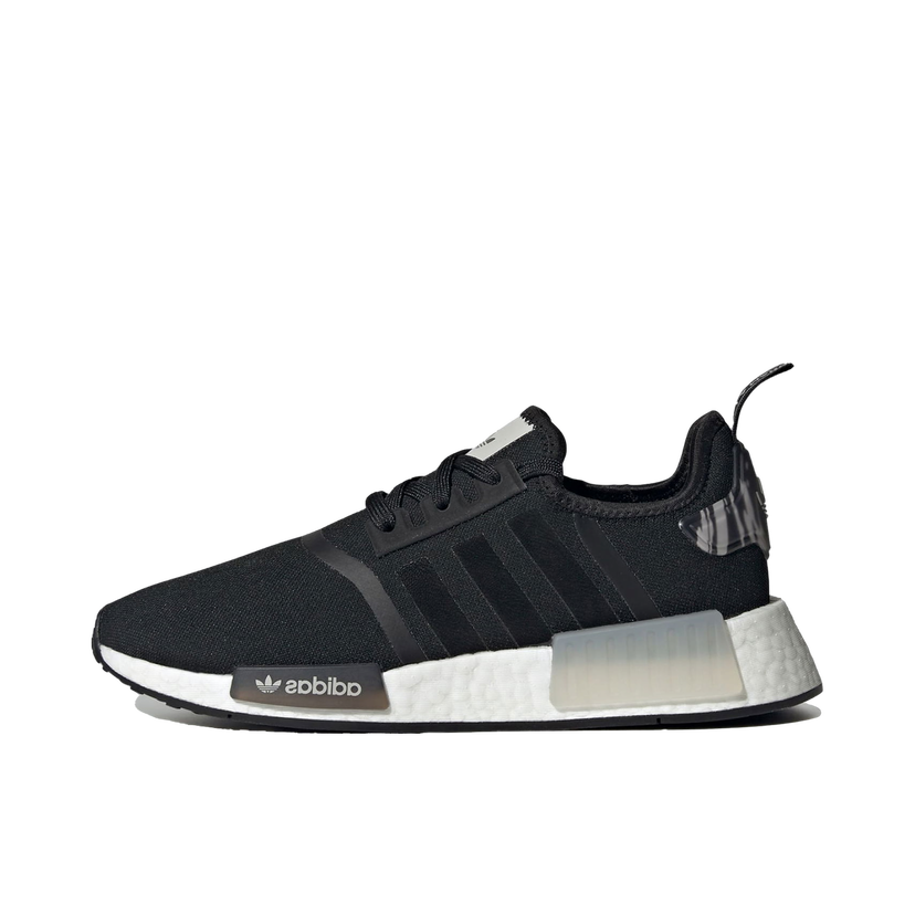 Кецове и обувки adidas Originals NMD R1 Core "Black White Marble" W Черно | IE9611