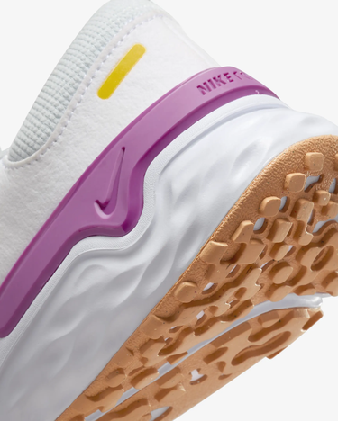 Кецове и обувки Nike renew run 4 35,5 Бяло | DR2682-102, 5