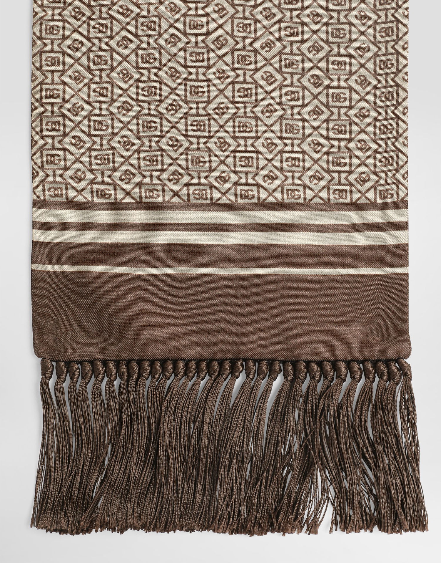 Шал Dolce & Gabbana Dolce & Gabbana Silk Twill Micro-design Logo Scarf with Fringes Бежово | GQ214EG0WV1HH8QM, 1