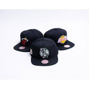 Шапка с козирка Mitchell & Ness Top Spot Snapback HWC Boston Celtics Black Черно | HHSS2976-BCEYYPPPBLCK, 2