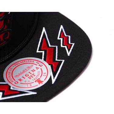 Шапка с козирка Mitchell & Ness Recharge Trucker Chicago Bulls Black Черно | HHSS7016-CBUYYPPPBLCK, 4