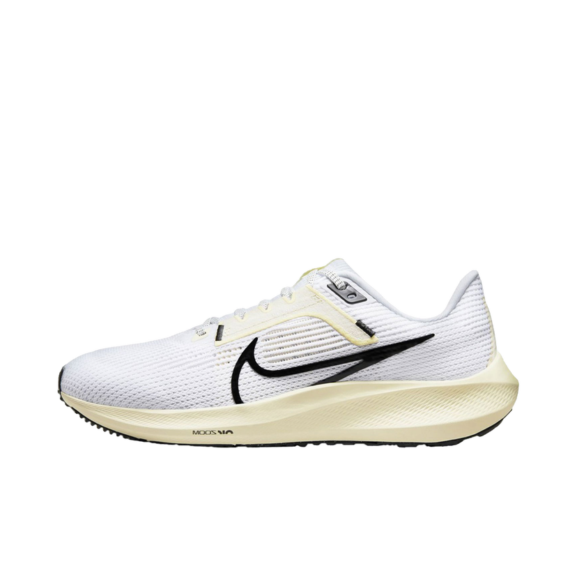 Бягане Nike Pegasus 40 "Coconut Milk Black" W Бяло | DV3854-100
