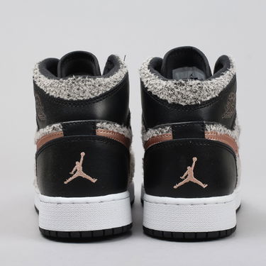 Кецове и обувки Jordan Air Jordan 1 Retro High "Fleece" GS Черно | 332148-022, 3