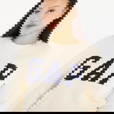 Пуловер GAP Logo Sweater Бежово | 796841-01, 1