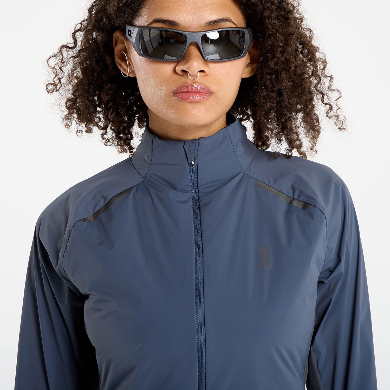 Яке On Running Weather Jacket Insulated Running Jacket Синьо | 1WE30083960, 1