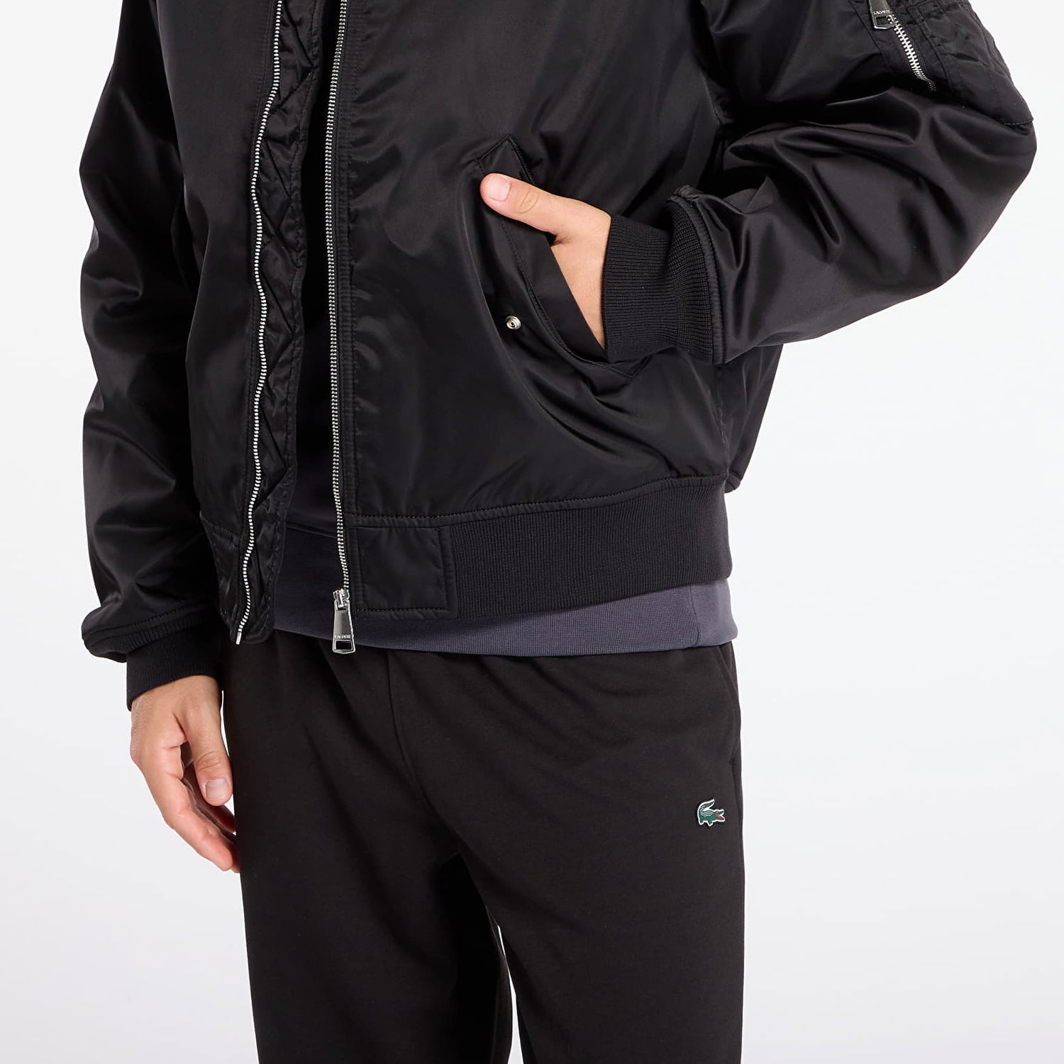 Яке бомбър Lacoste Bomber Jacket with Ribbed Details and Sleeve Utility Pocket Черно | BH2899 031, 1