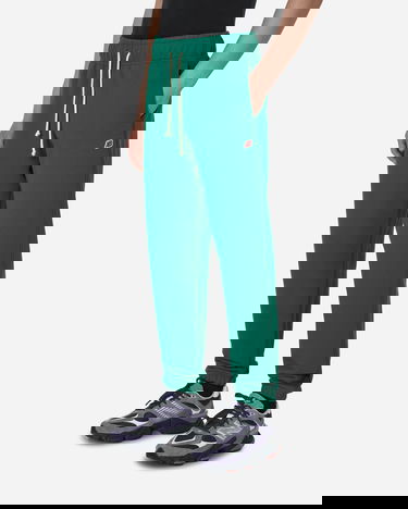 Спортни панталони New Balance MADE in USA Core Sweatpants Pine Green Зелено | MP21547ECS, 2