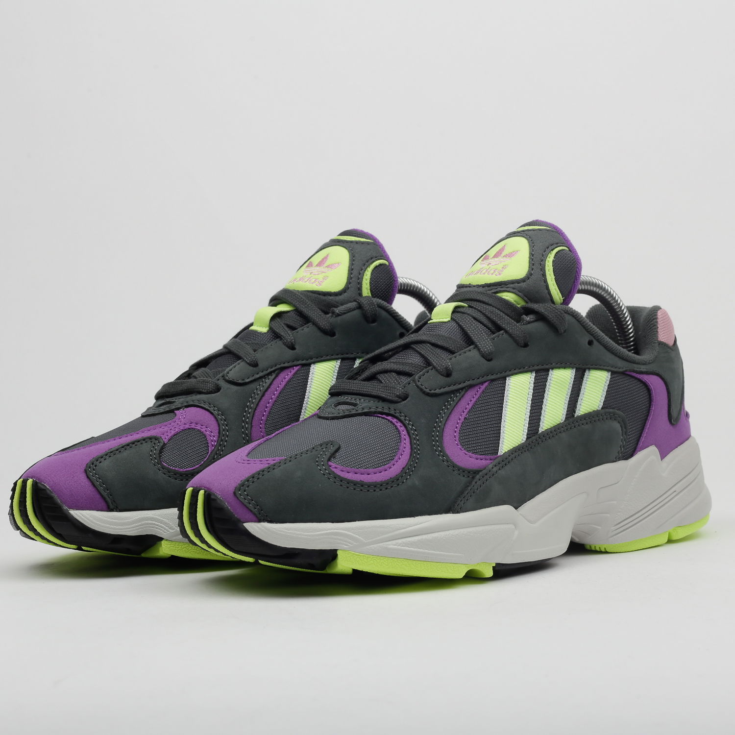 Кецове и обувки adidas Originals Yung-1 Сиво | BD7655, 1