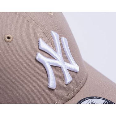Шапка с козирка New Era 9FORTY MLB Nos League Essential New York Yankees - Ash Brown / White One Size Бежово | 60471457, 4