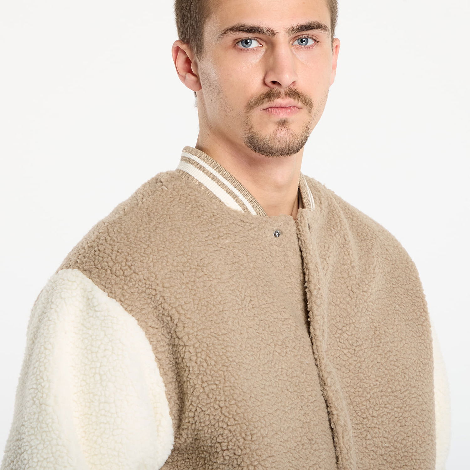 Яке бомбър Urban Classics Teddy College Jacket Dark Taupe Бежово | TB7943-01279, 1