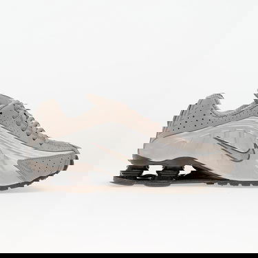 Кецове и обувки Nike Shox R4 Сиво | HQ1988-200, 2