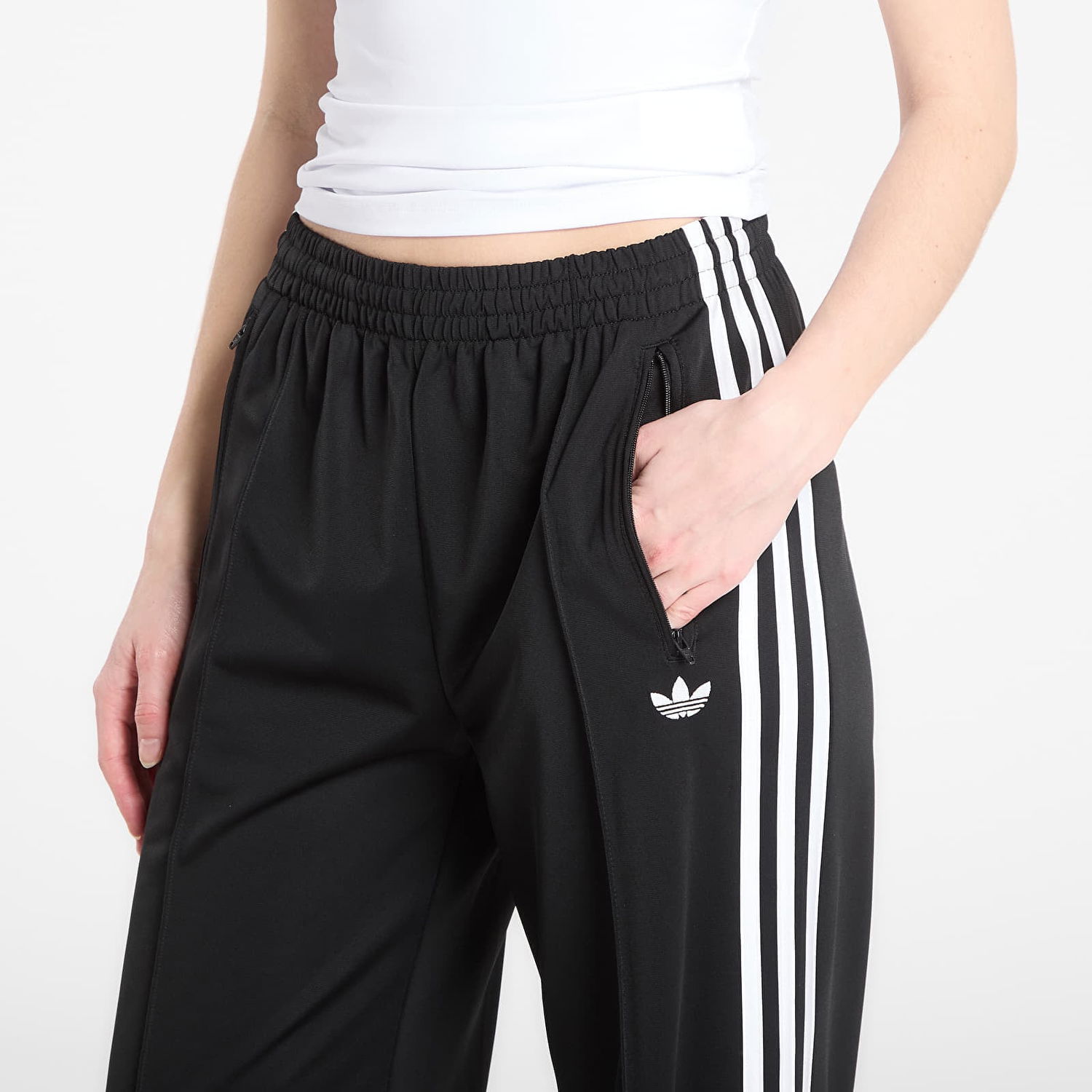 Панталони adidas Performance FIREBIRD Loose Track Pants Черно | KD7976, 1
