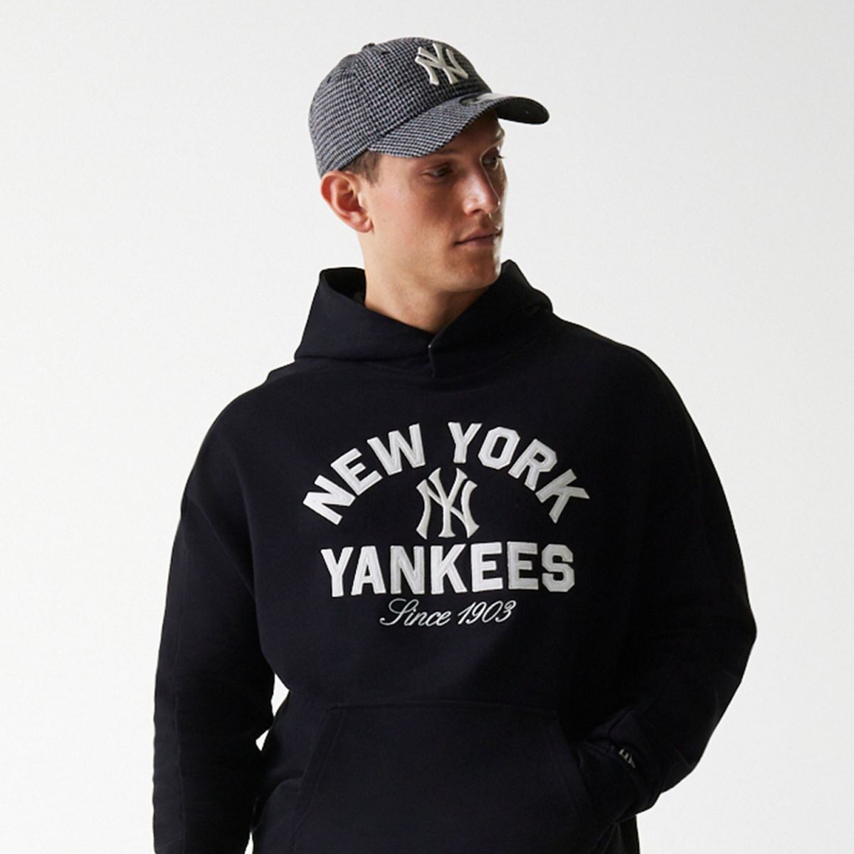 Суитчър New Era New Era MLB Heritage NY Yankees Hoodie Черно | 60684323, 1