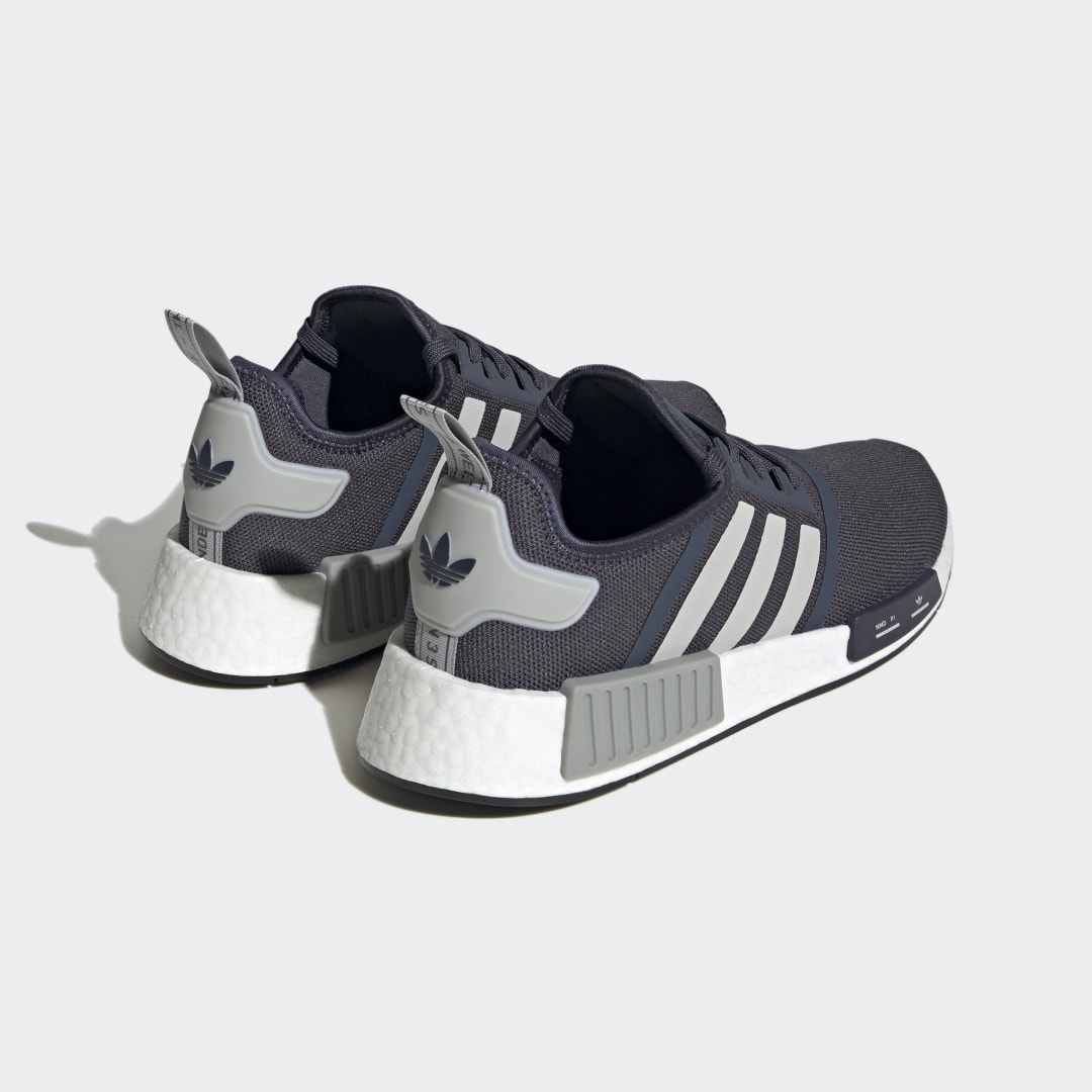 Кецове и обувки adidas Originals NMD_R1 Черно | HQ4462, 1