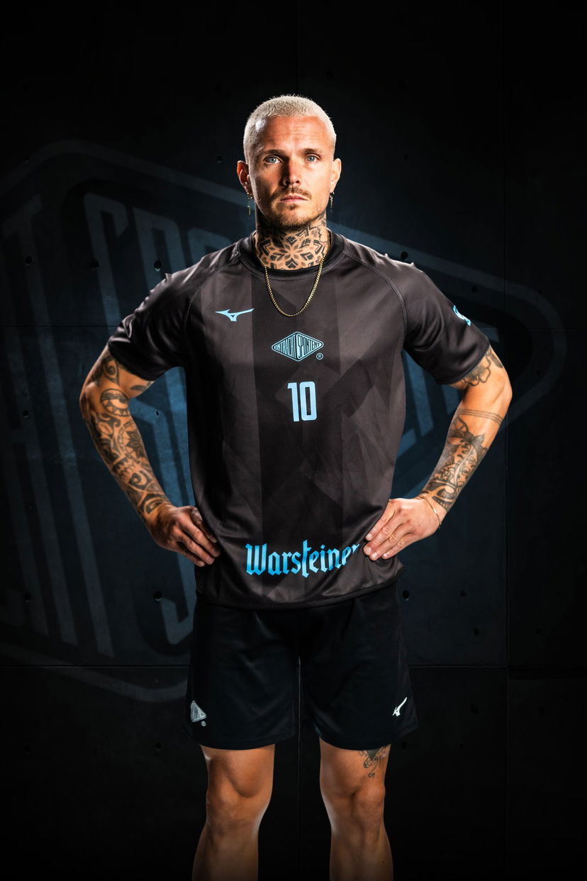 Фланелка Mizuno Jersey Eintracht Spontent 2025/2026 Черно | 400017-black